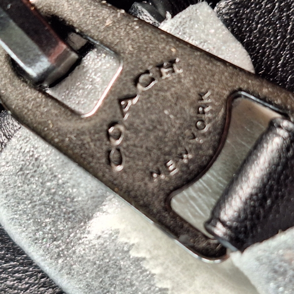 Coach Black Leather Men's Bag - Picture 6 of 12